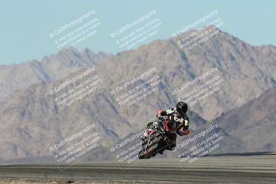 media/Dec-01-2025-Moto Forza (Mon) [[2daa91e15f]]/2-Intermediate Group/Session 4 Turn 9/